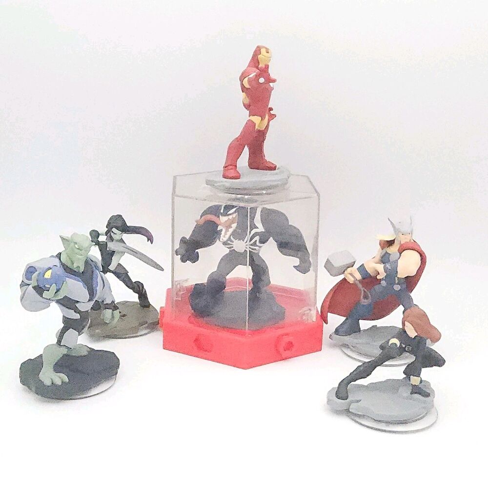 Disney Infinity 2.0 Marvel Figures Lot Iron Man Thor Hulk Vault Case Avengers